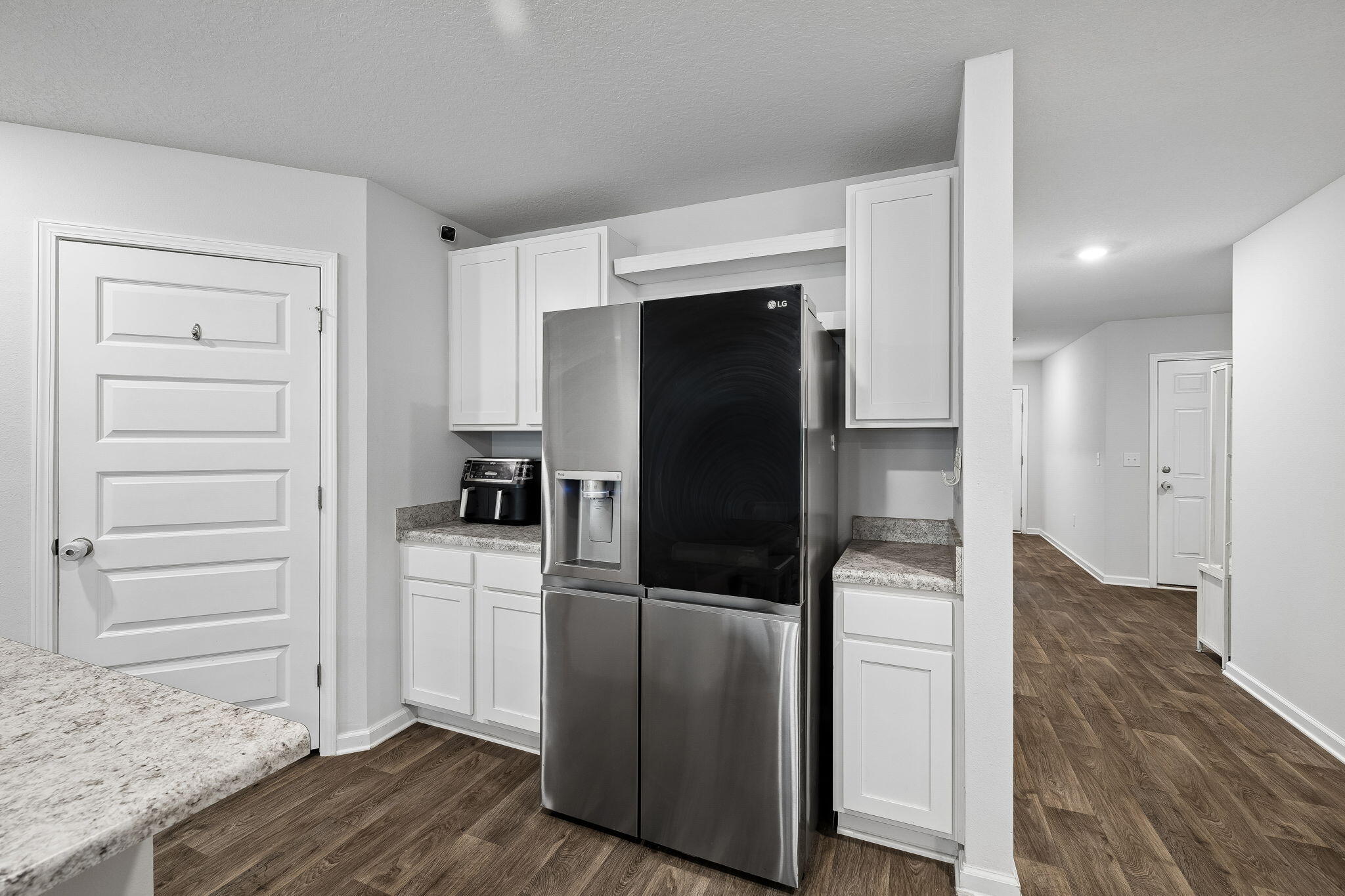 324 This Way Freeport, FL 32439 - Photo 8 of 70 Kitchen