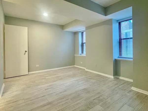 $2,200 | 40 East 9th Street, Unit 804, Chicago, IL 60605