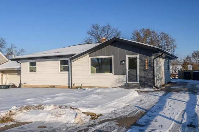 $324,900 | 5970 South 34th Street, Greenfield, WI 53221