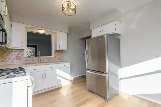 $314,900 | 5970 South 34th Street, Greenfield, WI 53221