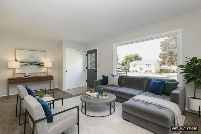 $324,900 | 5970 South 34th Street, Greenfield, WI 53221