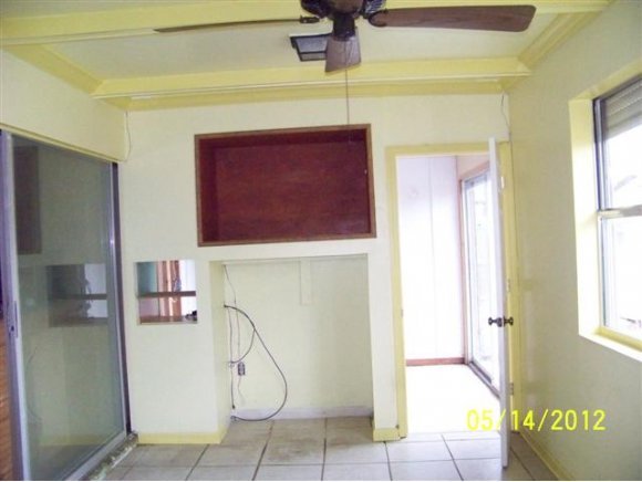 2959 Northeast Gemini Palm Bay, FL 32905 - Photo 4 of 12 a utility room with dryer and washer