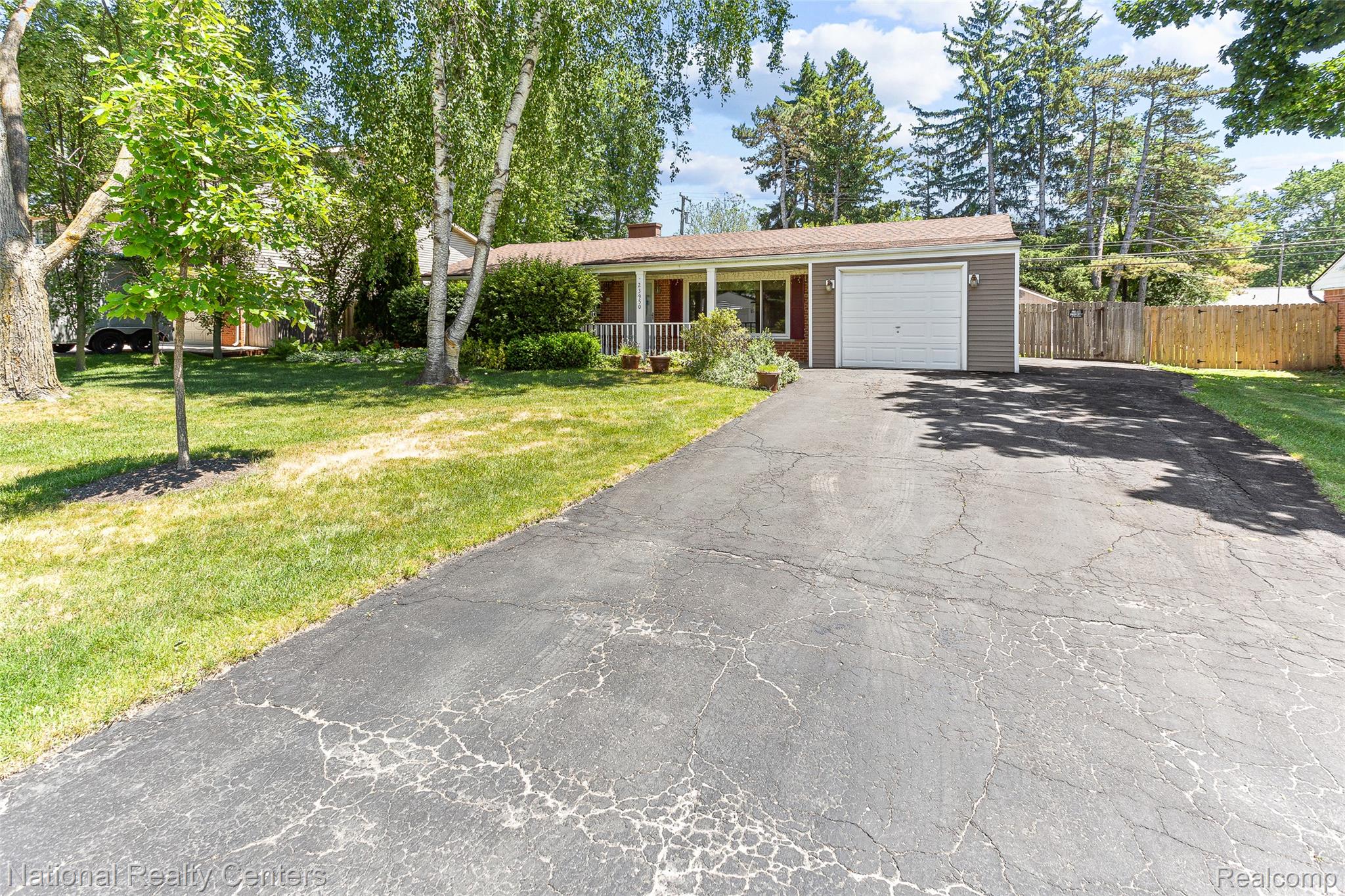 23950 Meadowbrook Road Novi, MI 48375 - Photo 38 of 39 IMG_4236.jpg