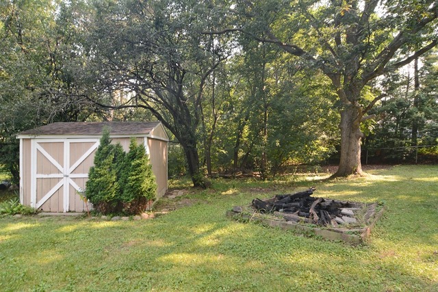 268 Vista Road Lake Zurich, IL 60047 - Photo 15 of 15