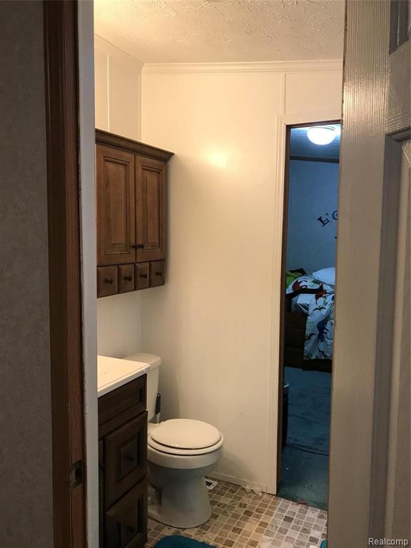 4039 Baldwin Road Grand Blanc, MI 48439 - Photo 18 of 23 Gallery Image 18