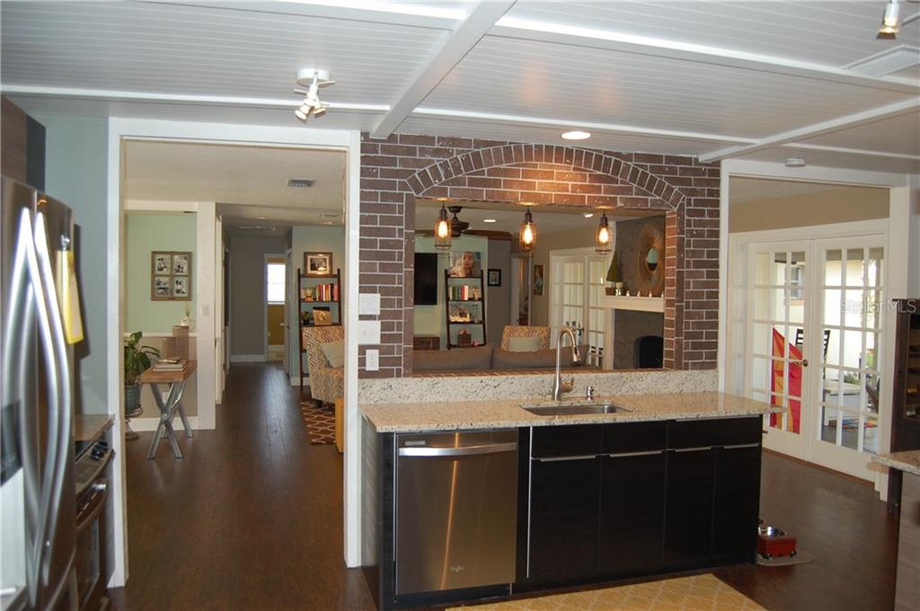 260 Lake Destiny Trail Altamonte Springs, FL 32714 - Photo 8 of 25 Gallery Image 8