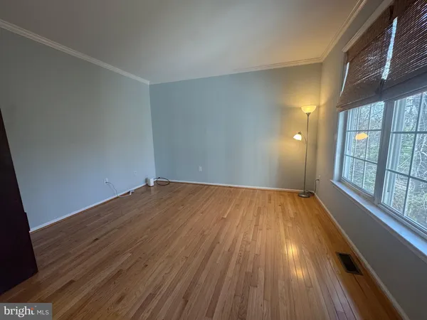 $775,000 | 3 Sunflower Circle, Burlington, NJ 08016