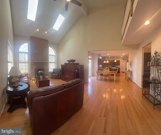 $775,000 | 3 Sunflower Circle, Burlington, NJ 08016