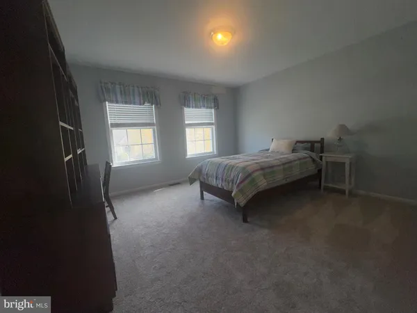 $775,000 | 3 Sunflower Circle, Burlington, NJ 08016