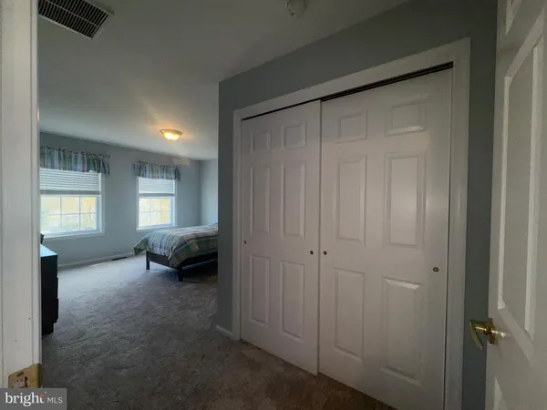 $775,000 | 3 Sunflower Circle, Burlington, NJ 08016