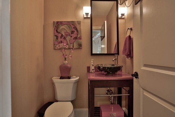 296 Davis Road Bedford, MA 01730 - Photo 11 of 30 Gallery Image 11