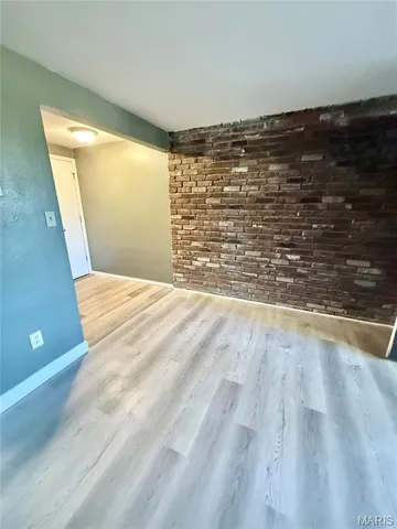 $850 | 5712 Pontiac Drive, Unit 1, Fairview Heights, IL 62208