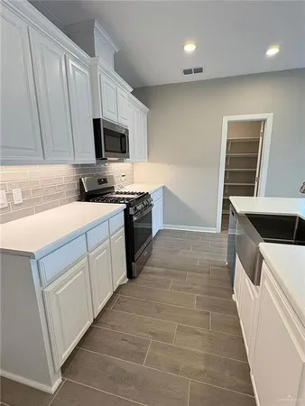 $2,200 | 3913 Westway Avenue West, McAllen, TX 78501