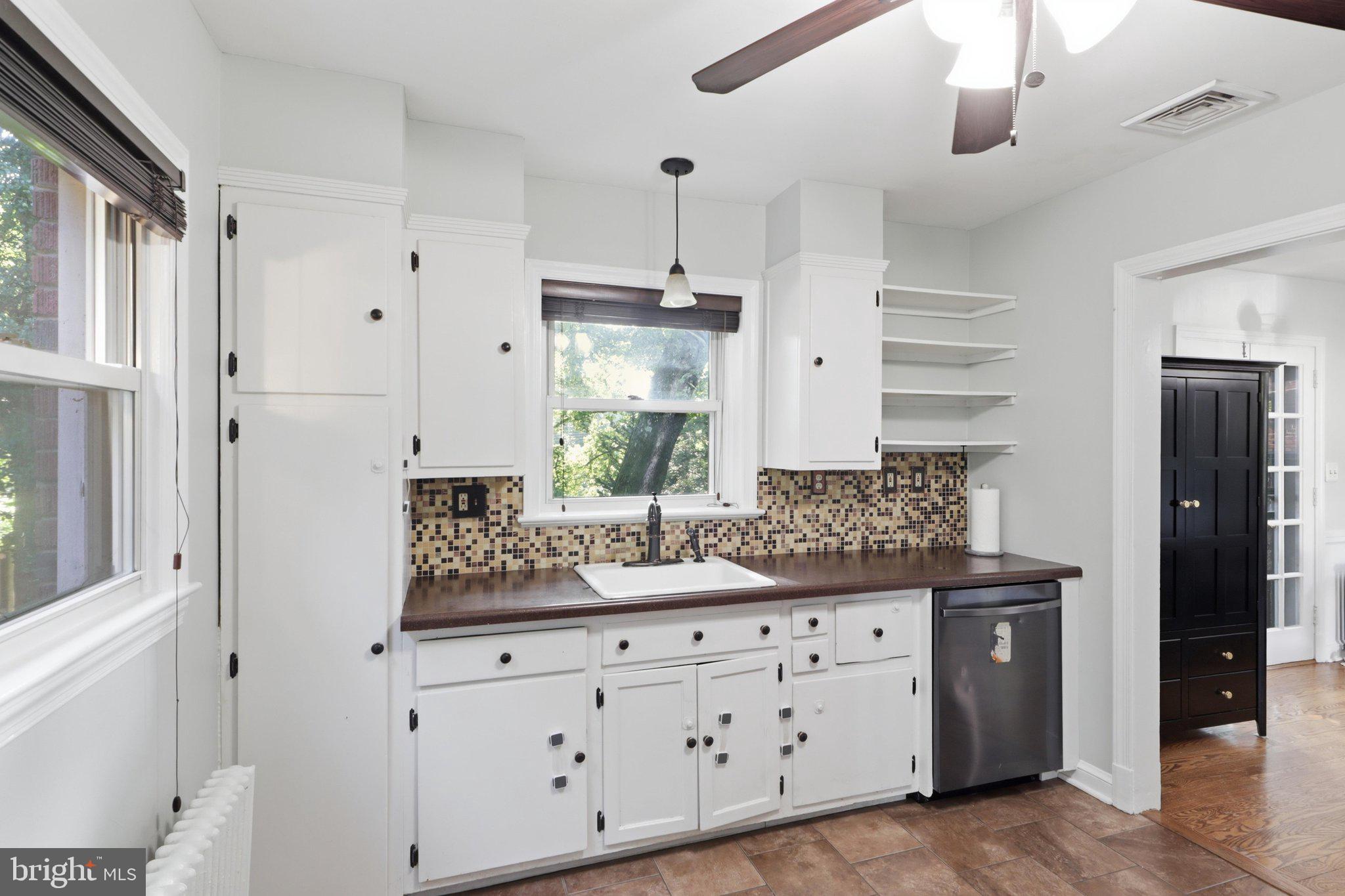 10211 Sutherland Road Silver Spring, MD 20901 - Photo 11 of 49 Kitchen