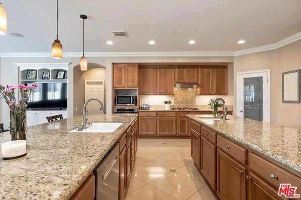 $1,250,000 | 23834 Rio Ranch Way, Valencia, CA 91354