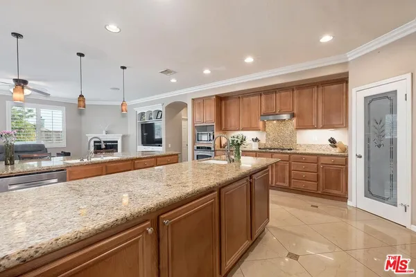 $1,250,000 | 23834 Rio Ranch Way, Valencia, CA 91354