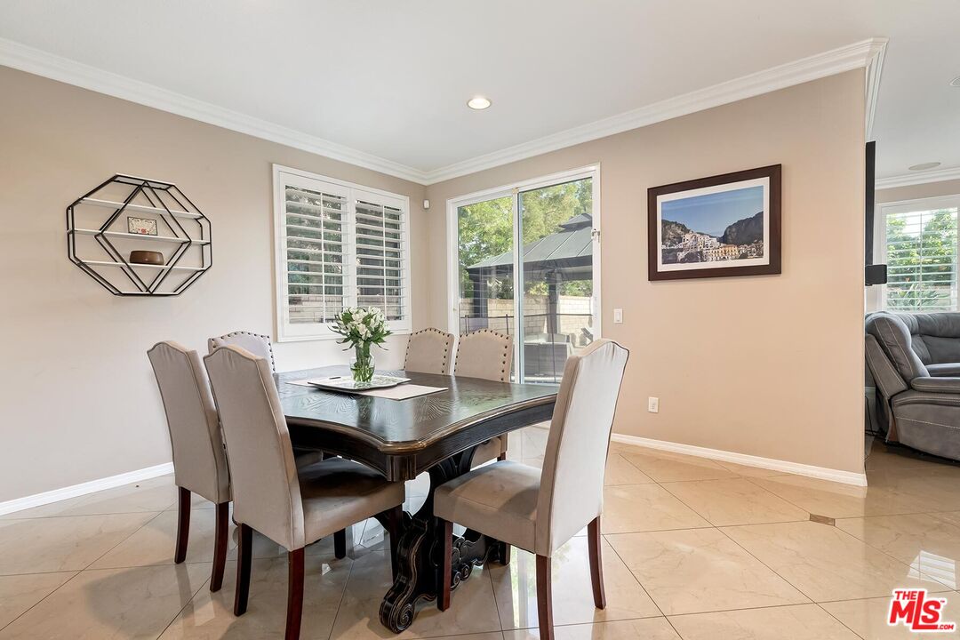 23834 Rio Ranch Way Valencia, CA 91354 - Photo 16 of 37