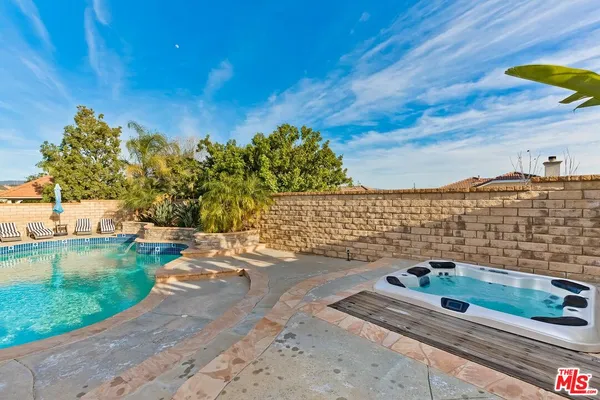 $1,250,000 | 23834 Rio Ranch Way, Valencia, CA 91354