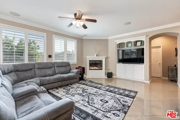 $1,250,000 | 23834 Rio Ranch Way, Valencia, CA 91354