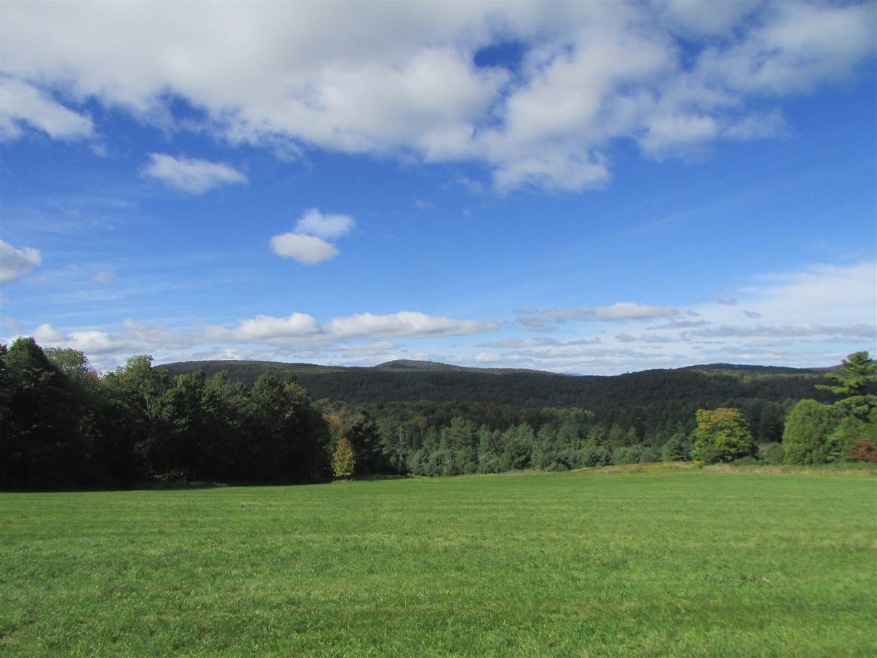 881 Overlook Road Greensboro, VT 05843 - Photo 23 of 34