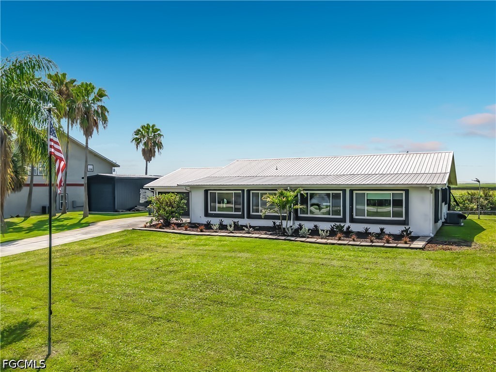 2795 River Road Moore Haven, FL 33471 - Photo 2 of 48 Gallery Image 2