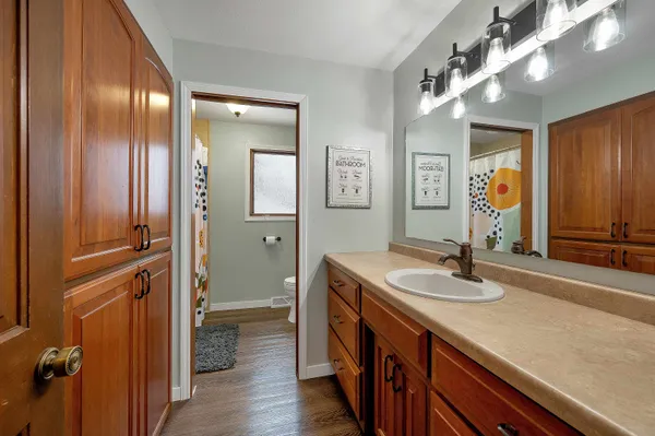 $369,900 | 2780 South Ridge Road, Green Bay, WI 54304