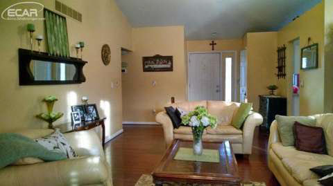 10214 Heather Ridge Court Goodrich, MI 48438 - Photo 4 of 29 20422962-3.JPG