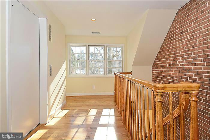 700 Notley Road Silver Spring, MD 20904 - Photo 23 of 30 Interior (General)