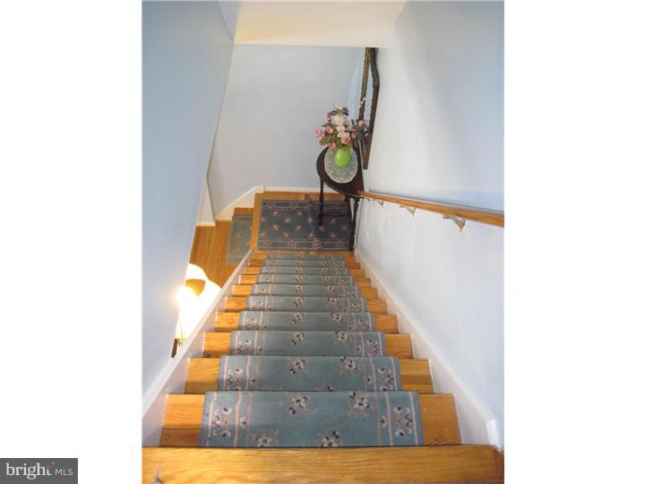 12307 Wyndom Road Philadelphia, PA 19154 - Photo 13 of 17