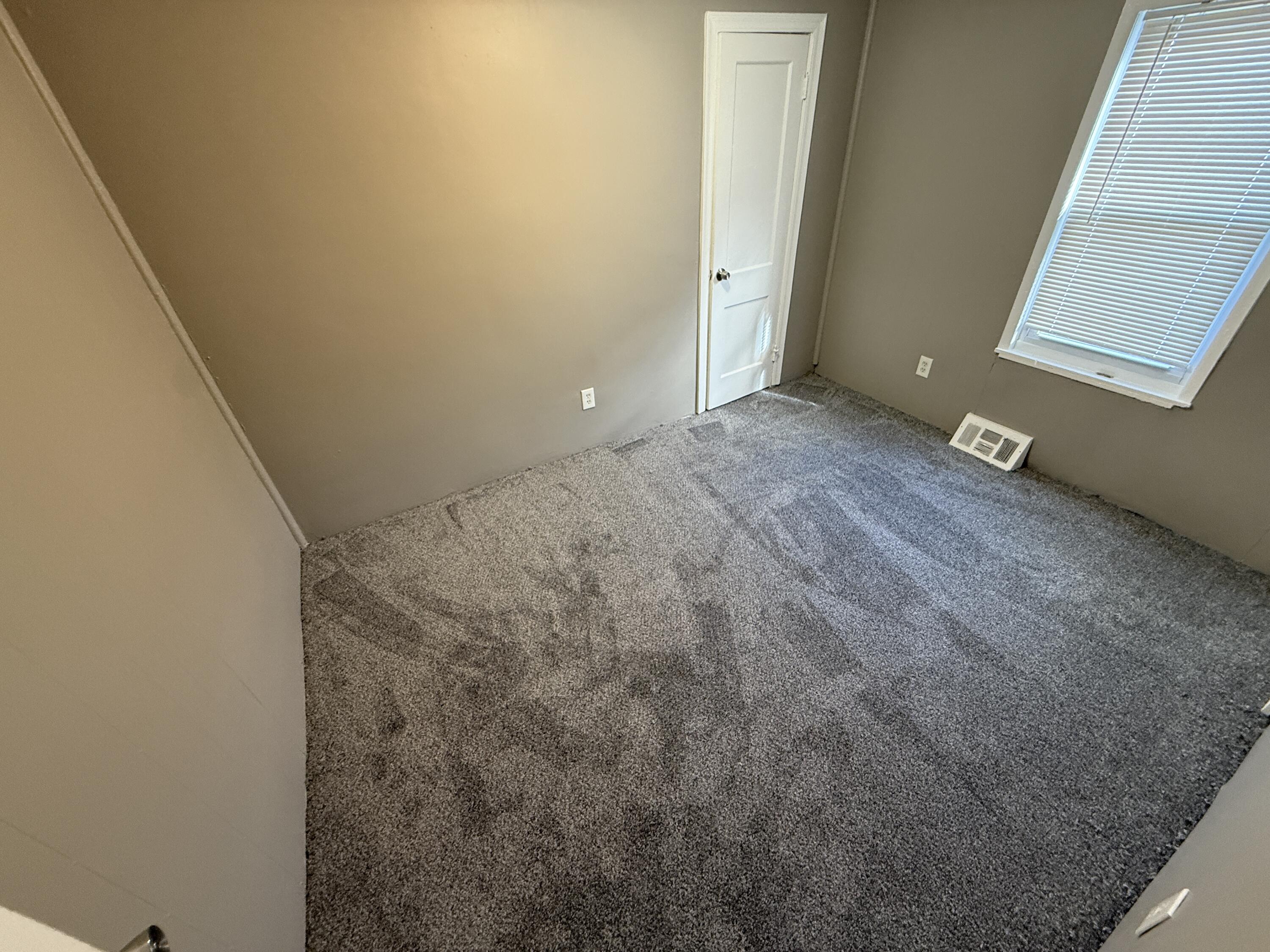 2216 Goulson Avenue Warren, MI 48091 - Photo 11 of 12 IMG_9845