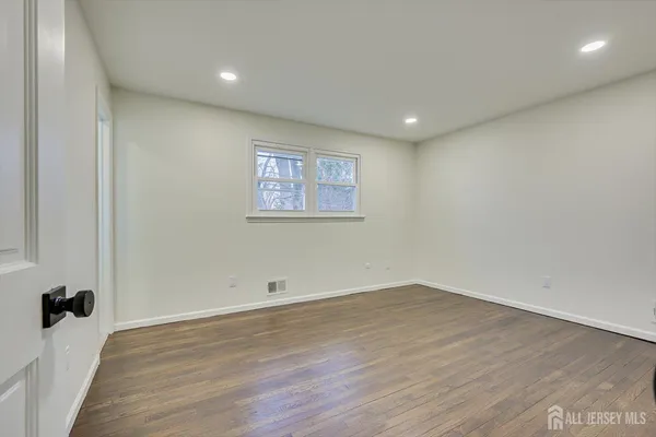 $679,000 | 308 Bound Brook Avenue, Piscataway, NJ 08854