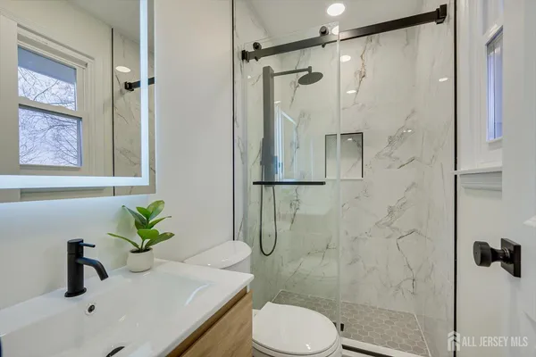 $679,000 | 308 Bound Brook Avenue, Piscataway, NJ 08854