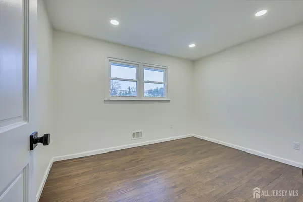 $679,000 | 308 Bound Brook Avenue, Piscataway, NJ 08854