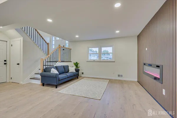 $679,000 | 308 Bound Brook Avenue, Piscataway, NJ 08854