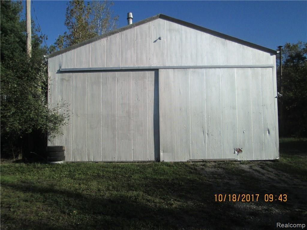 5830 Klettner Road St. Clair, MI 48079 - Photo 7 of 40 Gallery Image 7