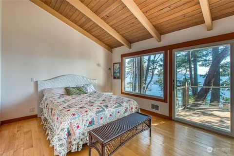 $2,250,000 | 86 Shag Rock Lane, Orcas Island, WA 98280