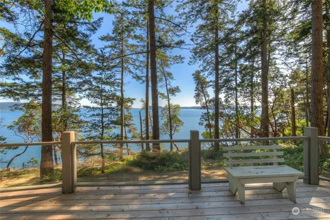 $2,250,000 | 86 Shag Rock Lane, Orcas Island, WA 98280