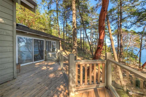 $2,250,000 | 86 Shag Rock Lane, Orcas Island, WA 98280