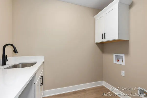 $462,594 | 4498 Meadow Pond Way, Unit 66, Hamilton, MI 49419