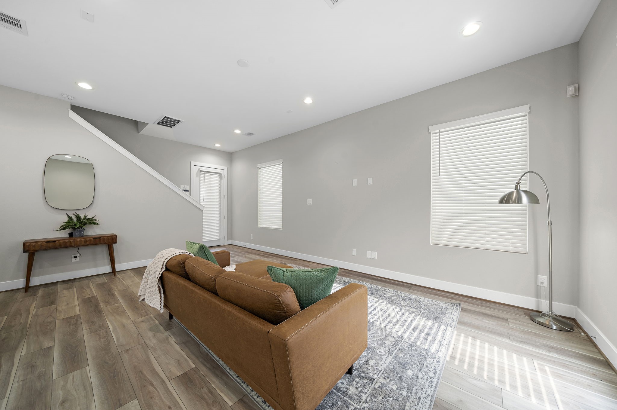 8402 Curry Road Houston, TX 77093 - Photo 27 of 32