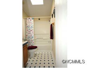 292 Roberts Mountain Road Clyde, NC 28721 - Photo 13 of 18