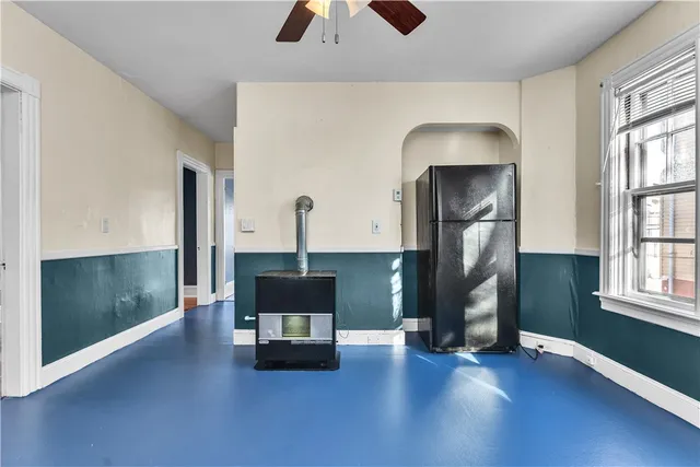 $2,000 | 266 Sayles Avenue, Unit 2, Pawtucket, RI 02860