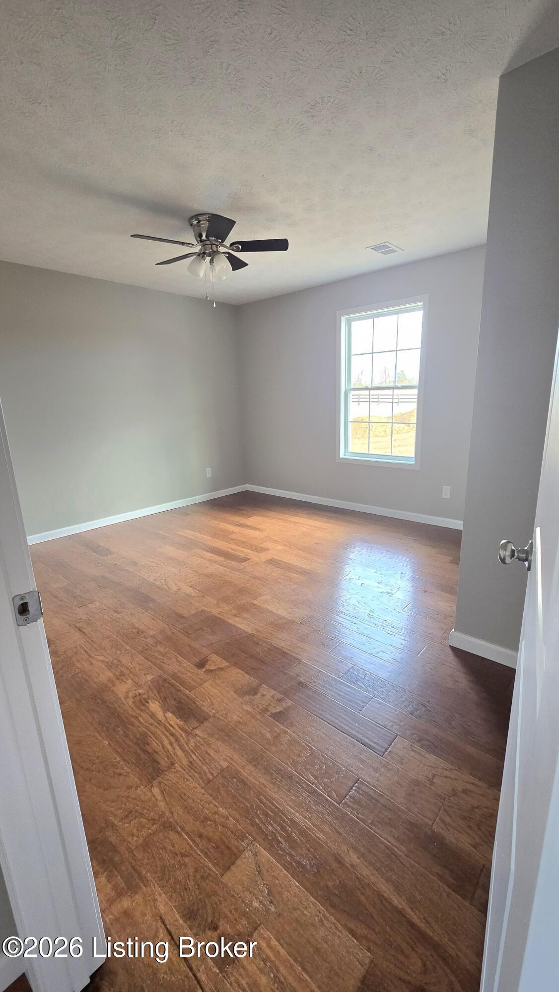 7050 Loretto Road Bardstown, KY 40004 - Photo 10 of 11 10