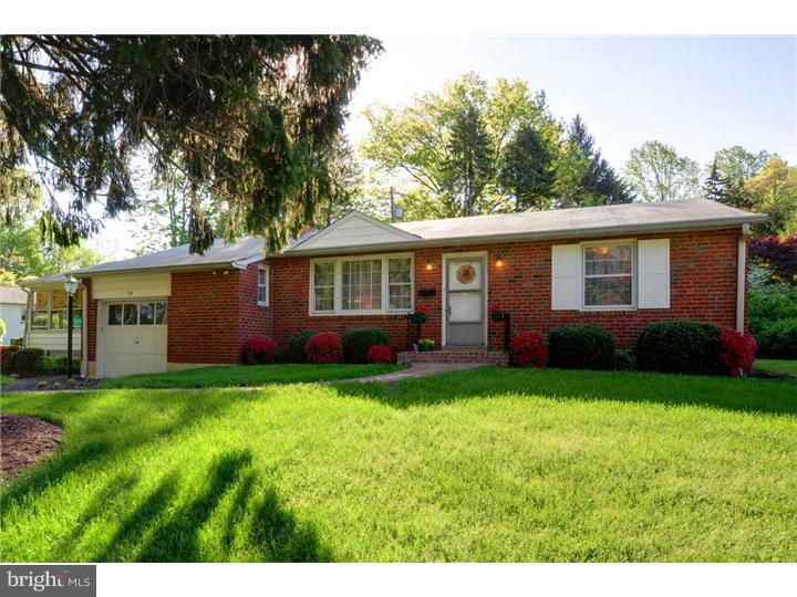 175 Dayleview Road Berwyn, PA 19312 - Photo 2 of 25 Exterior Front
