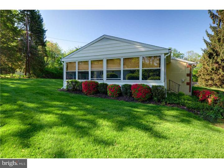 175 Dayleview Road Berwyn, PA 19312 - Photo 4 of 25 Exterior Side