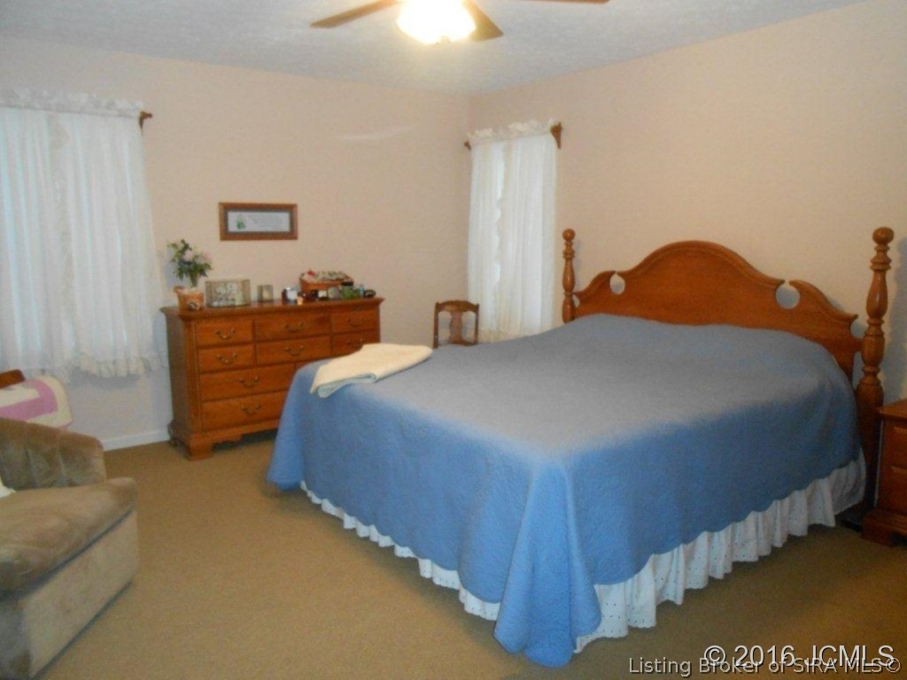 2512 Poplar Ridge Lane Madison, IN 47250 - Photo 12 of 24