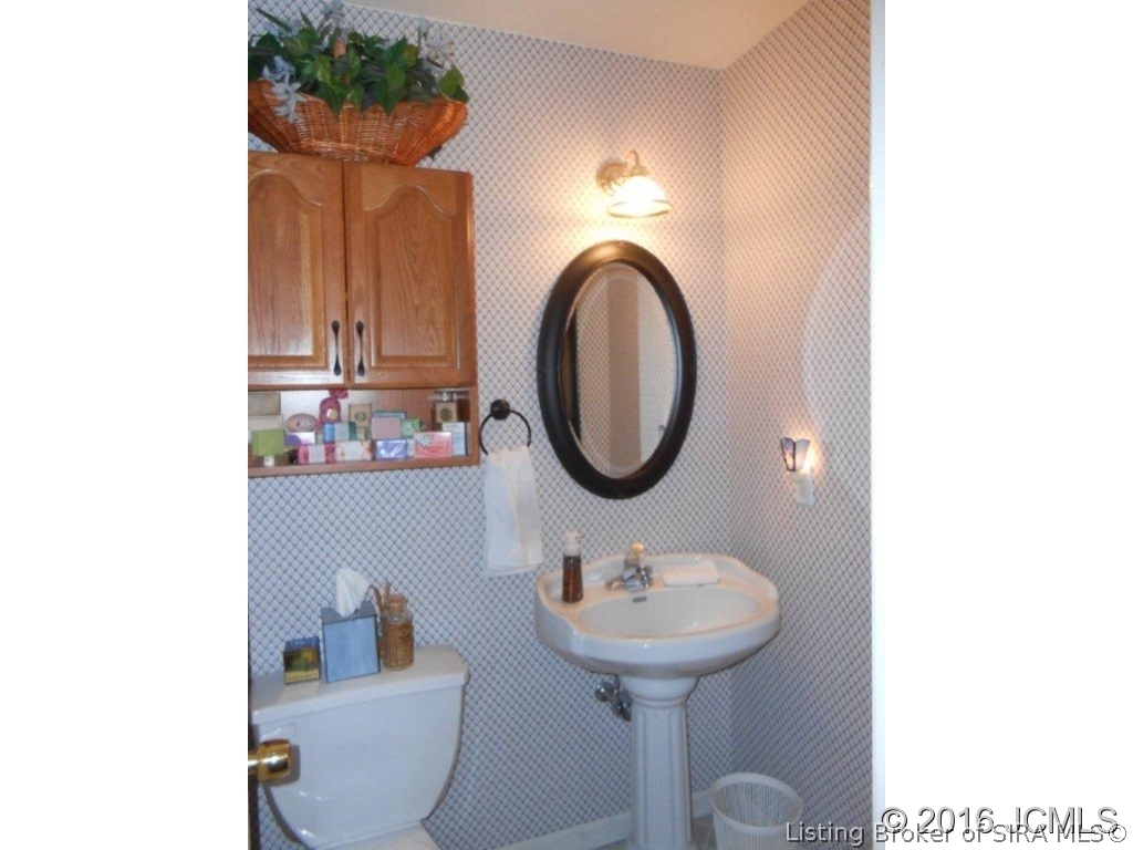 2512 Poplar Ridge Lane Madison, IN 47250 - Photo 21 of 24
