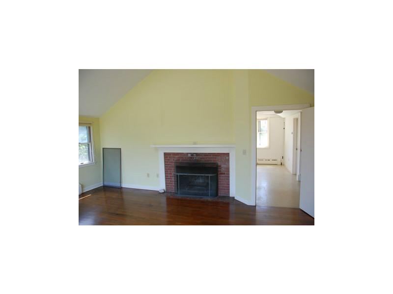 100 Sakonnet Point Road Little Compton, RI 02837 - Photo 8 of 9 Living Room.