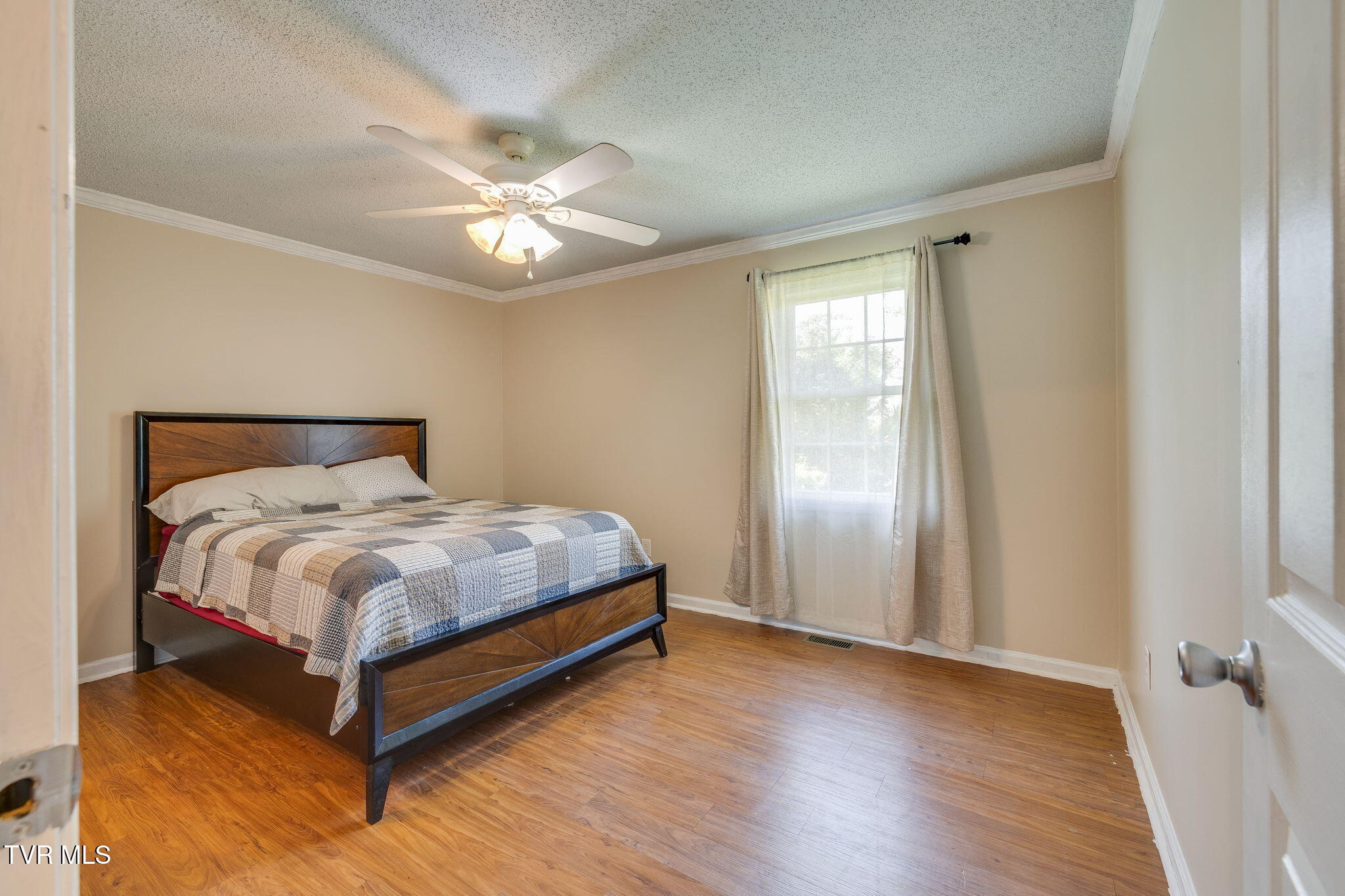 250 Riggs Road Watauga, TN 37694 - Photo 14 of 38 013