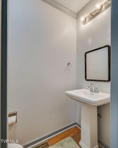 $299,000 | 250 Riggs Road, Watauga, TN 37694